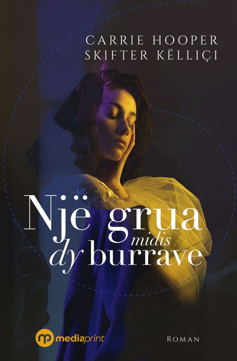 Një grua midis dy burrave